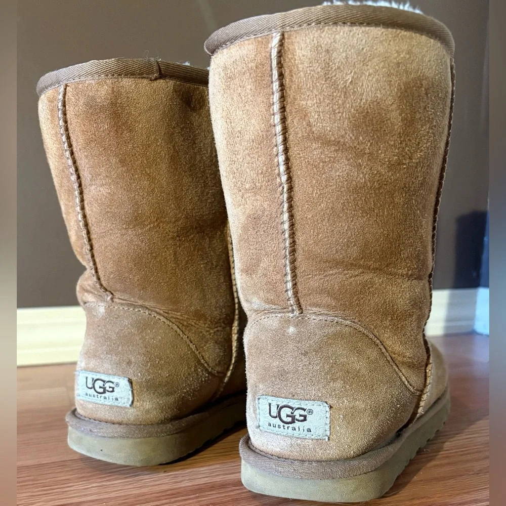 UGG Chestnut Label Tag - Size USA 8 / EU 39 - Picture 10 of 10